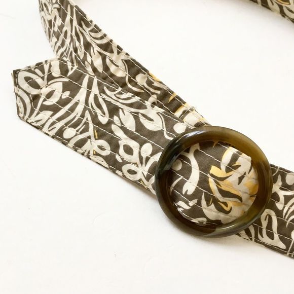 BELT. Floral Quilted Cotton, Vera Bradley Style - Picture 2 of 5